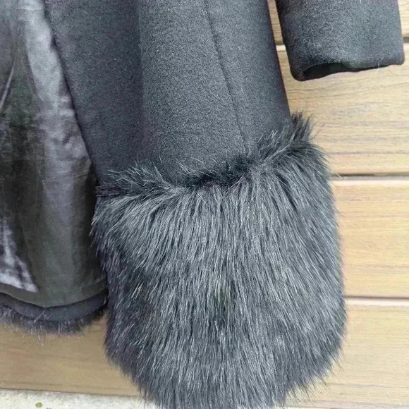 Bebe Wool Black Faux Fur Trim Black Midi Coat - like new condition - Picture 9 of 11